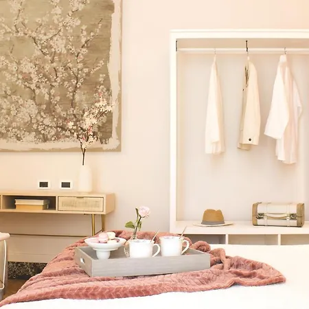 Couette-café Accanto Al Centro 4*