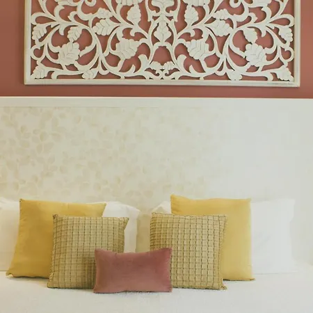 Bed & Breakfast Accanto Al Centro 4*